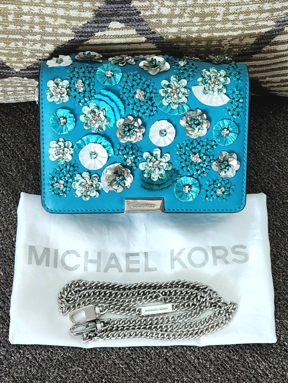 💎RARE Michael Kors💎 - "Jade" Medium 3D Gusset Clutch/Crossbody Bag